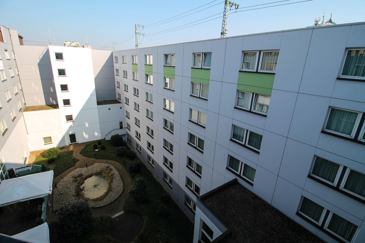 Ibis Hotel Duesseldorf Hauptbahnhof Exteriér fotografie